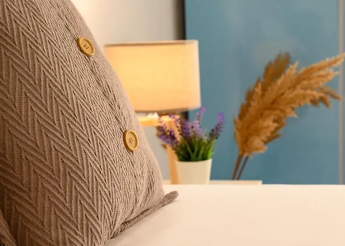 Апартаменты Ramon Y Cajal By 10tosea