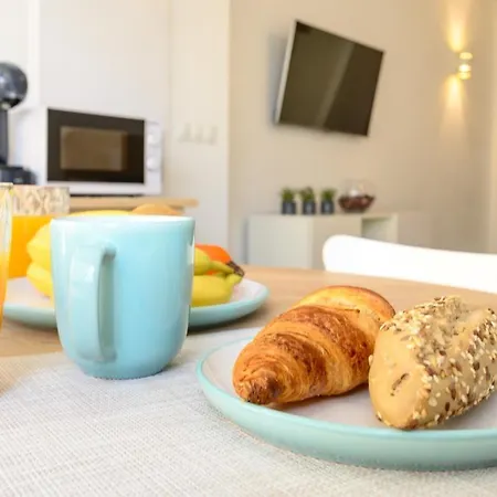 Ramon Y Cajal By 10tosea Фуенхірола